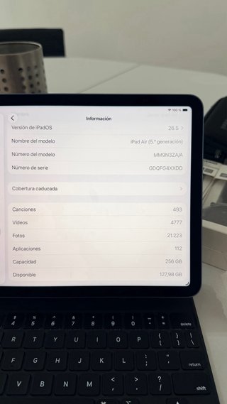 iPad Air 5 M1 256GB + Teclado + Lápiz 2 Originales