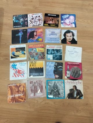 Lote 133 vinilos 7 pulgadas antiguos música años70