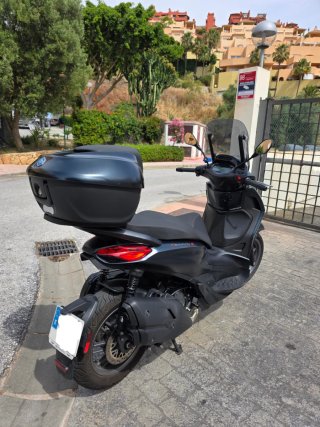 Piaggio Beverly 400 HPE Negra/Gris