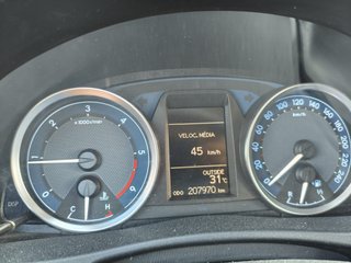 TOYOTA Auris 1.4 90D ACTIVE