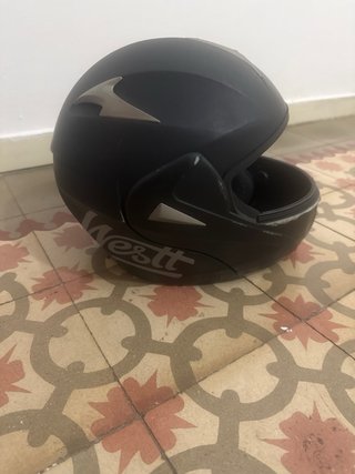Casco de moto abatible