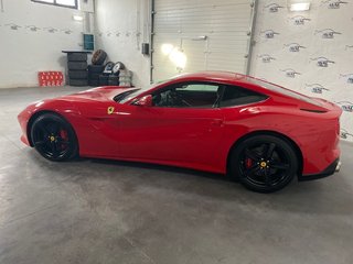 FERRARI  F12  BERLINETTA V12 740CV 2013