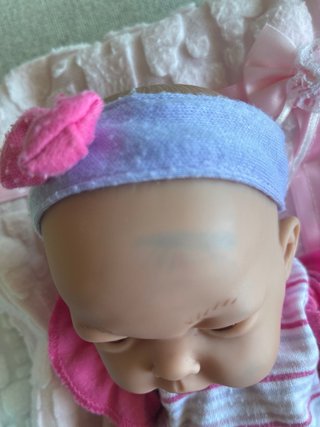 Bebes juguete+Ropa de recambio +Cojines/Camas