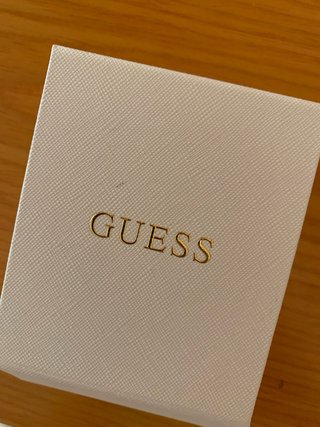 Colgante Guess corazón original con caja