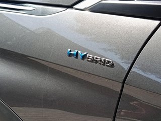 Peugeot 3008 Hybrid 225 e-EAT8 Active Pack