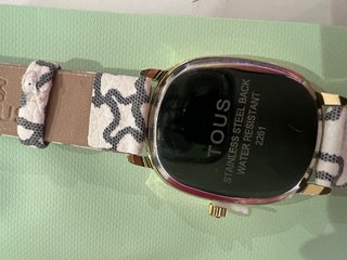 Reloj Tous Oso Dorado y Blanco