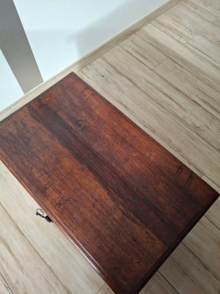 Baúl de madera maciza de teka