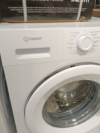 LAVADORA INDESIT IM962 9KG