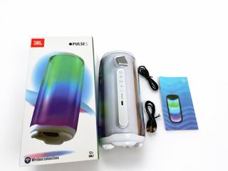 JBL pulse 5