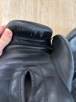 Guantes y espinilleras Kick Boxing Last Round S/M