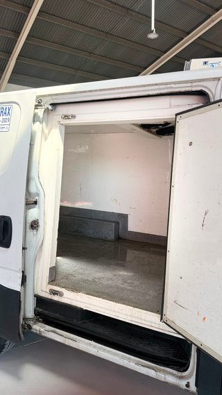 Iveco Daily frigorifico 2015