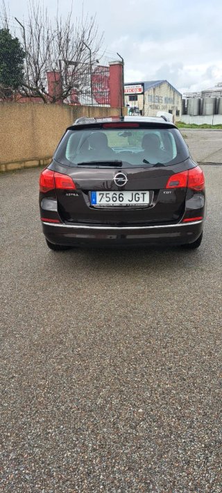 Opel Astra 2015
