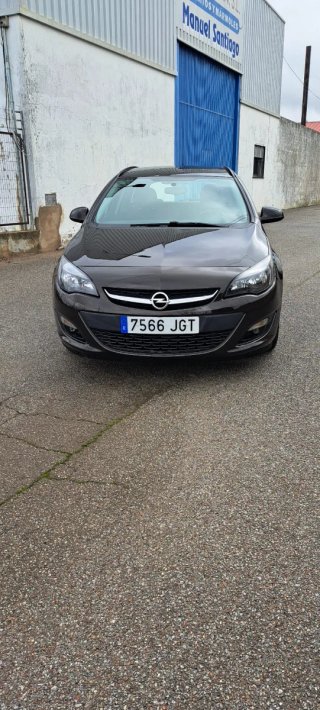 Opel Astra 2015