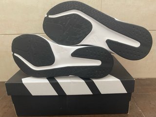 Adidas Duramo RC2