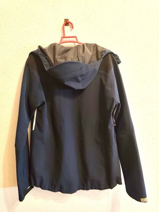 Chaqueta cortavientos Millet K Shield azul