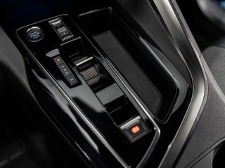 PEUGEOT 3008 Hybrid 1.2 100KW Allure eDCS6