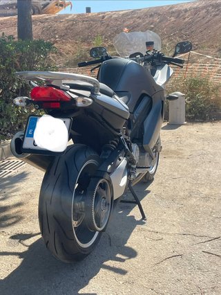 BMW F800ST