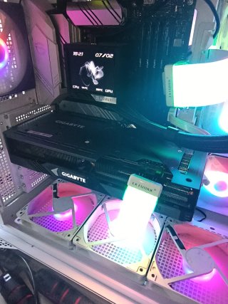 Tarjeta Gráfica Gigabyte AMD Radeon RX 7700 XT 12G
