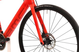 Bicicleta BMC Roadmachine AMP THREE t.54 Reacondicionada