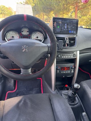 Peugeot 207 2007