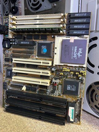 Placa Base 486DX4 + 8MB RAM + GPU PCI