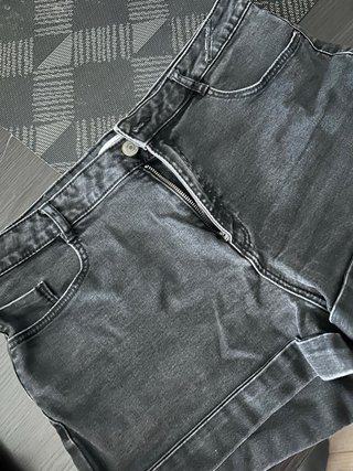 Pantalones cortos vaqueros negros