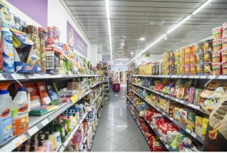 Traspaso de supermercado en zona Sant Antoni
