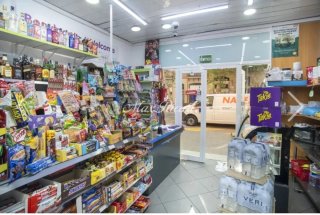 Traspaso de supermercado en zona Sant Antoni