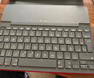 Teclado Logitech Combo para Ipad Air 2