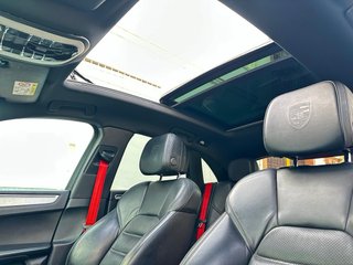 Porsche Macan 2016