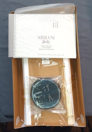 Barbie Armani PREZZO NON TRATTABILE