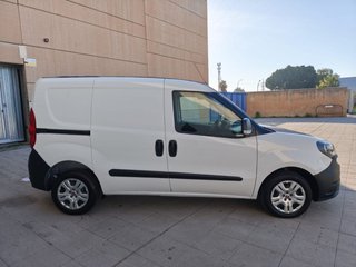 FIAT Doblo Cargo Cargo SX 1.3 Mjet 70 kW 95 CV