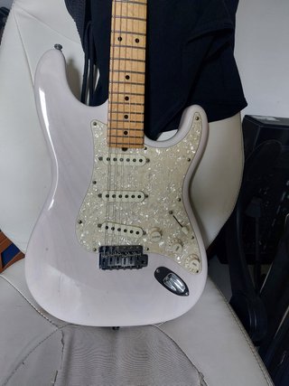 Guitarra Suhr Custom Classic S