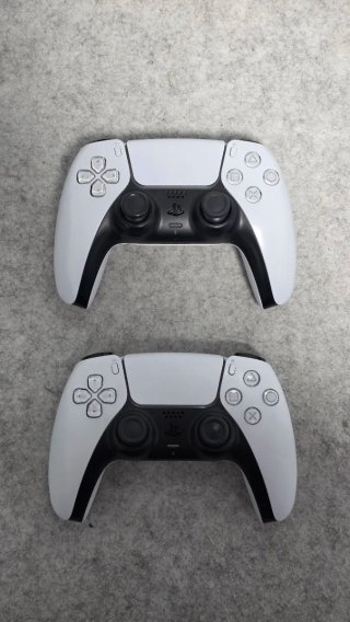 PS5 + 2 Mandos + Base Carga