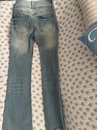 Pantalones vaqueros Bershka