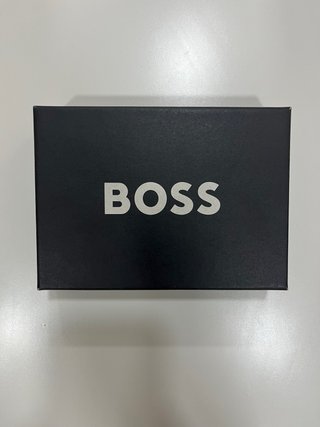 Cartera HUGO BOSS Gris Topo con Caja