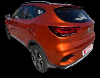 CUOTA 180€ - MG ZS 2022 1.5 106CV