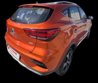 CUOTA 180€ - MG ZS 2022 1.5 106CV