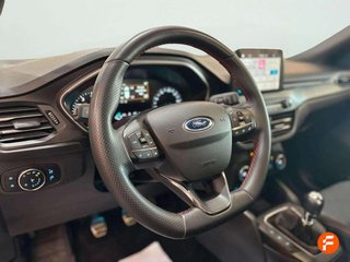 Ford Focus 1.0 Ecob. MHEV 92kW ST-Line Design SIP