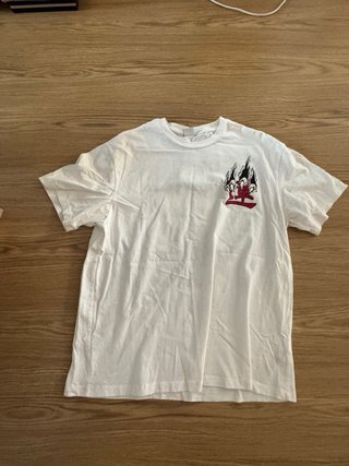 Camiseta blanca del Bershka