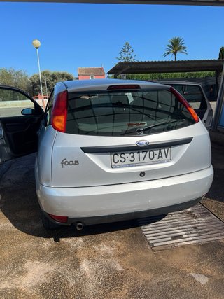 Se vende Ford Focus 1.6 gasolina de 100 CV