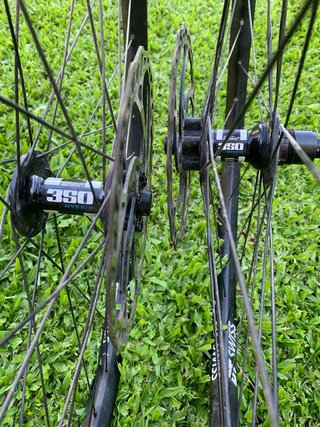 Rodas DT Swiss FR541 + Cubos 350 Hybrid