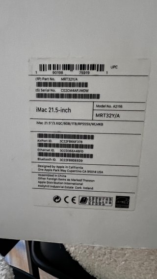 iMac 21.5" (2019) - Intel Core i3 3.6GHz - 8GB RAM