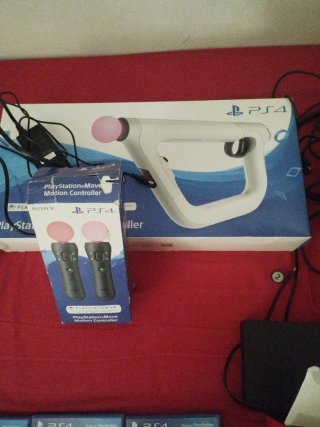 Lote PS4: VR, Volante y Juegos