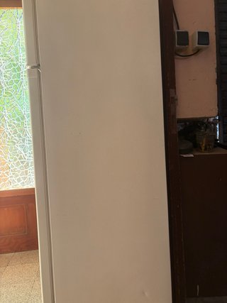 Nevera 1.60m alto x 55cm ancho/profundo