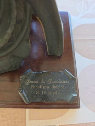 Dama de Guardamar Escultura Bronce