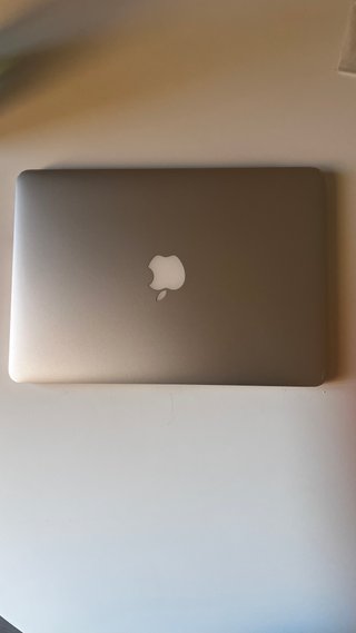 MacBook Pro 13" Retina - Con cargador