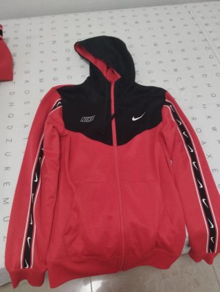 Chandal Nike Rojo