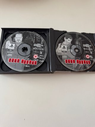 Fear Effect PS1 Pal España