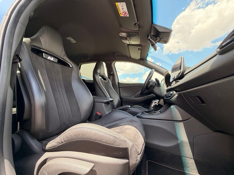 Hyundai i30 2023, foto 19